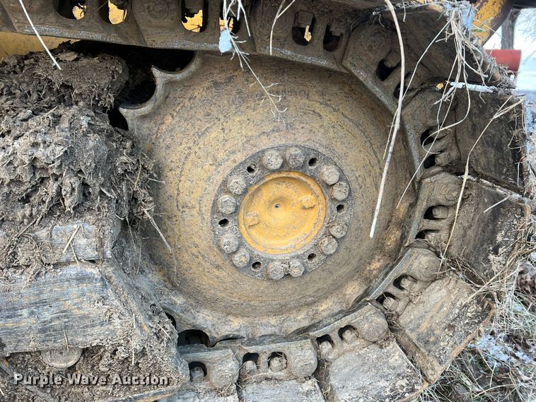 image for item JU9652 1999 John Deere 650H LT  dozer