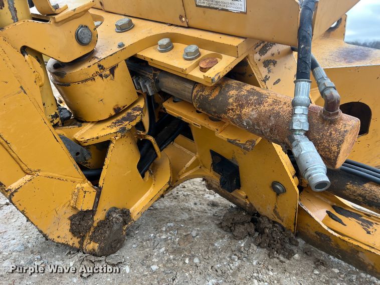 image for item JU9670 Case H939218 D125  skid steer backhoe