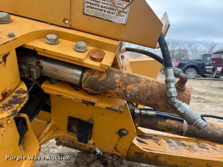 image for item JU9670 Case H939218 D125  skid steer backhoe