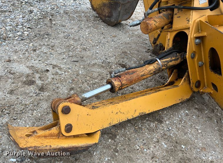 image for item JU9670 Case H939218 D125  skid steer backhoe