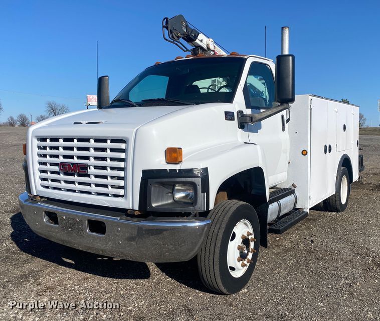 image for item JW9184 2006 GMC C6500  utility / service truck