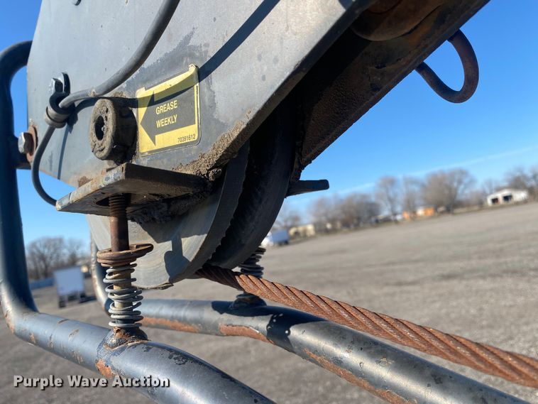 image for item JW9184 2006 GMC C6500  utility / service truck