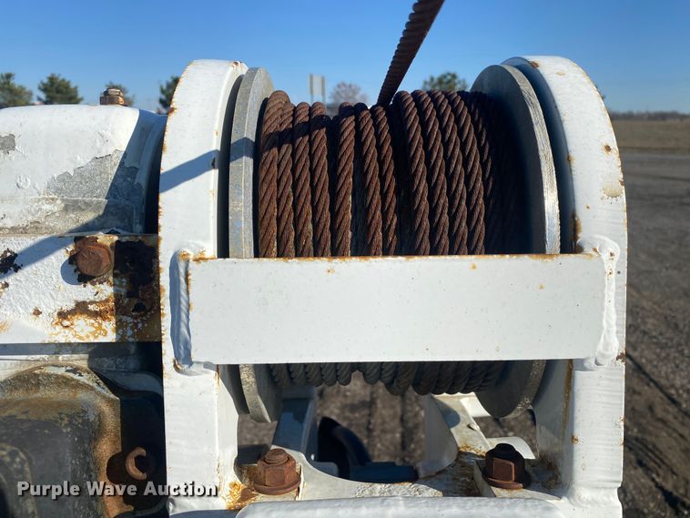 image for item JW9184 2006 GMC C6500  utility / service truck