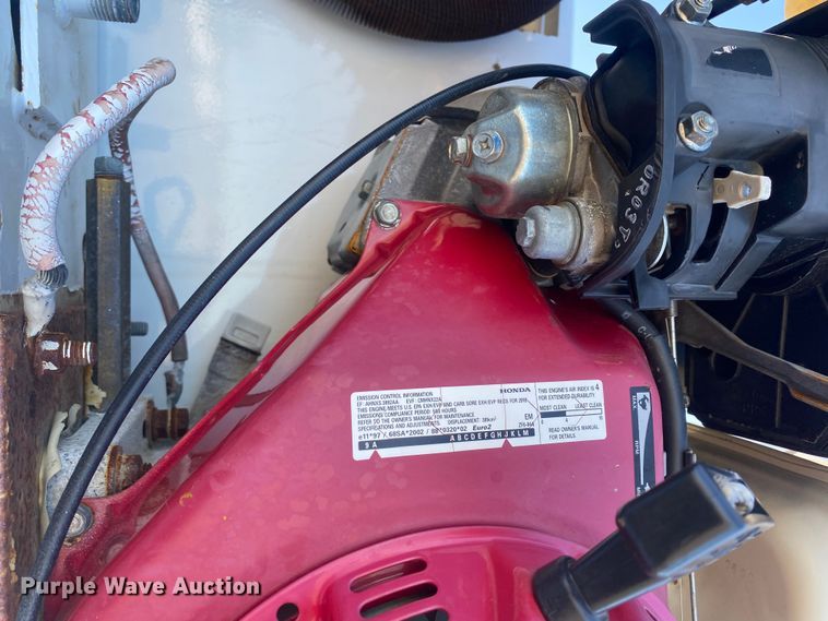 image for item JW9184 2006 GMC C6500  utility / service truck