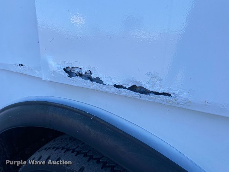 image for item JW9184 2006 GMC C6500  utility / service truck