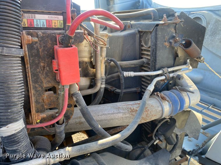 image for item JW9184 2006 GMC C6500  utility / service truck