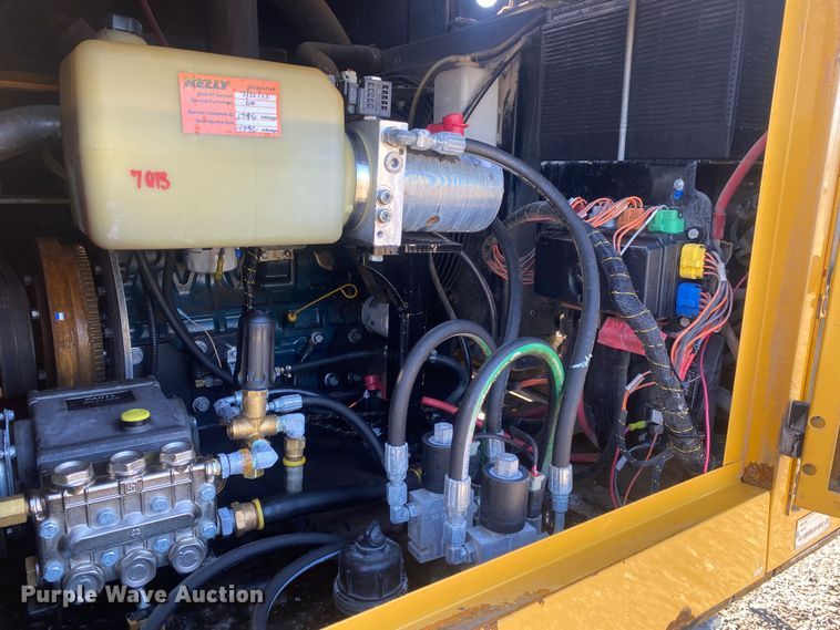 image for item JW9187 2011 Vermeer  vacuum excavator