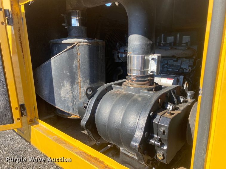 image for item JW9187 2011 Vermeer  vacuum excavator