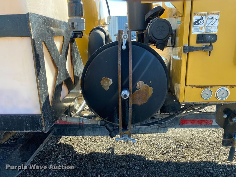 image for item JW9187 2011 Vermeer  vacuum excavator