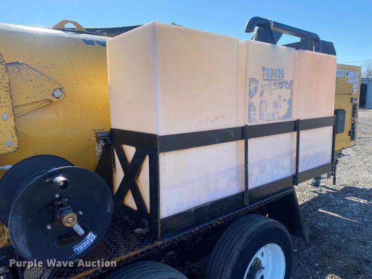 image for item JW9187 2011 Vermeer  vacuum excavator