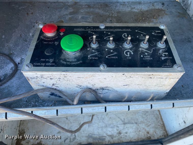 image for item JW9195 2014 Ford F550 Super Duty  bucket truck