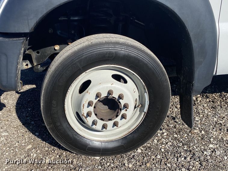 image for item JW9195 2014 Ford F550 Super Duty  bucket truck