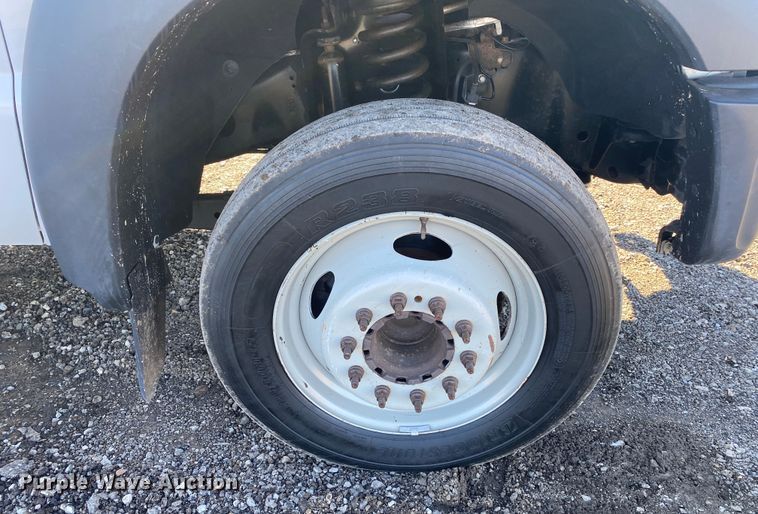 image for item JW9195 2014 Ford F550 Super Duty  bucket truck