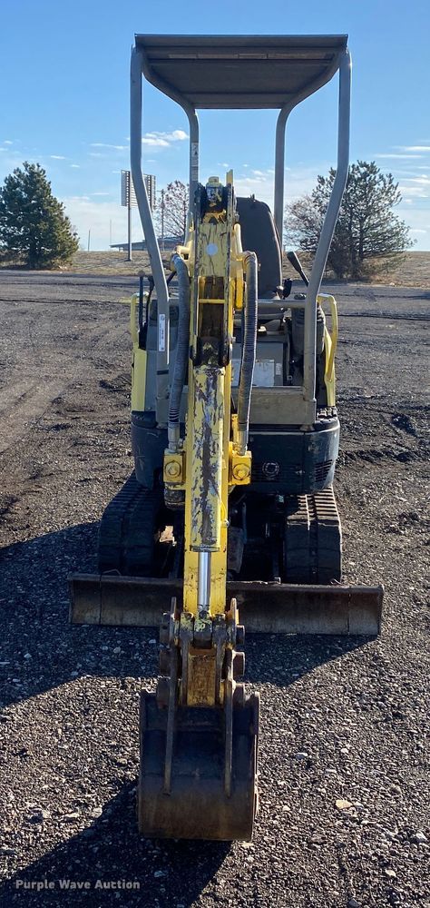 image for item JW9199 2007 Yanmar ViO15-2A  mini excavator