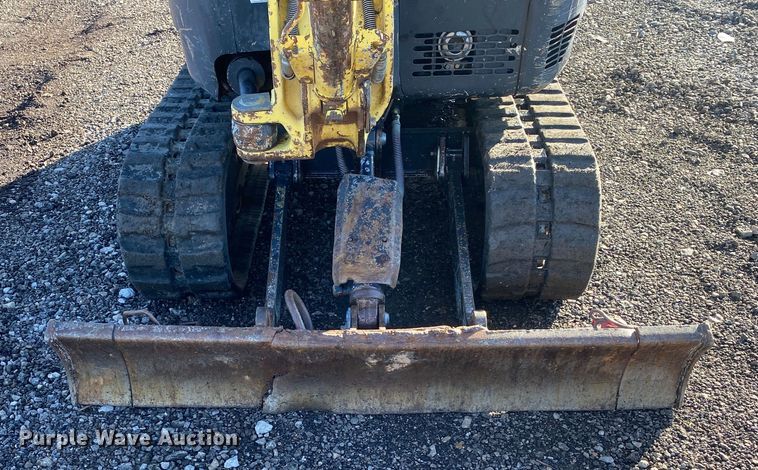 image for item JW9199 2007 Yanmar ViO15-2A  mini excavator