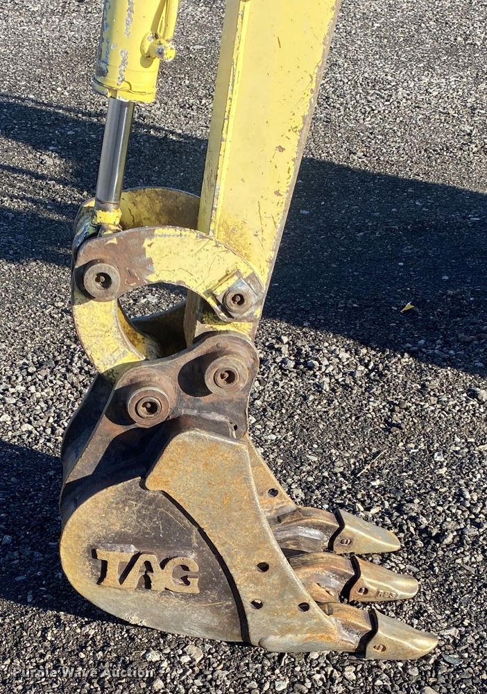 image for item JW9199 2007 Yanmar ViO15-2A  mini excavator