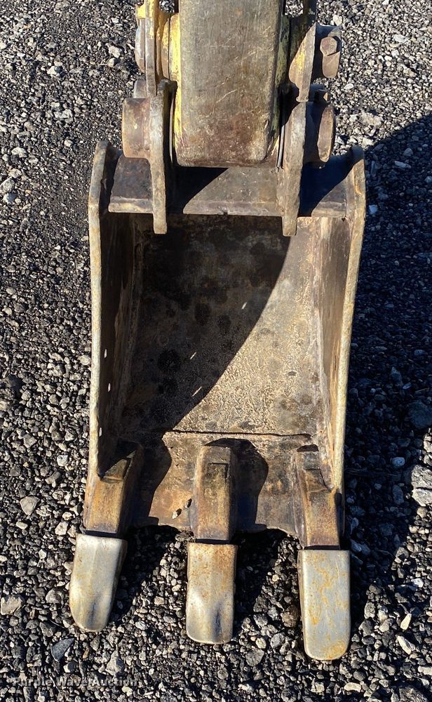 image for item JW9199 2007 Yanmar ViO15-2A  mini excavator