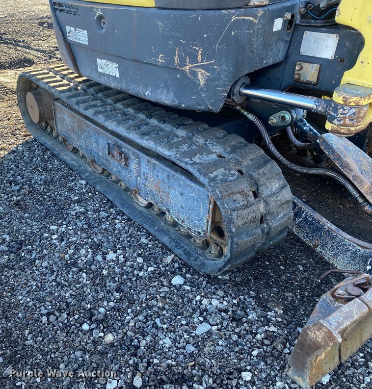 image for item JW9199 2007 Yanmar ViO15-2A  mini excavator