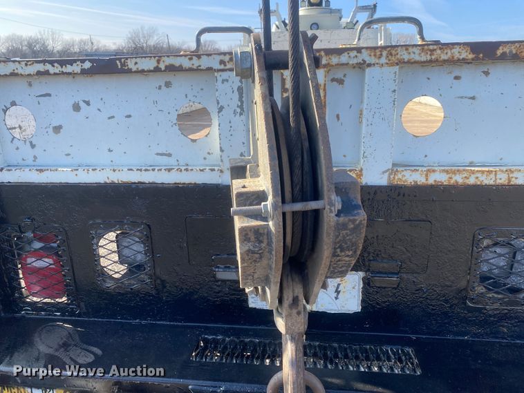 image for item JW9202 2010 Freightliner M2 Business Class  crane truck