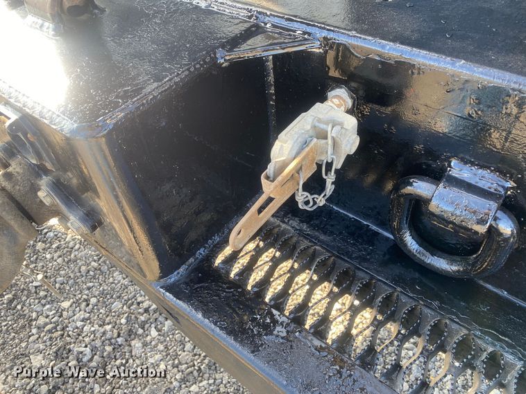 image for item JW9202 2010 Freightliner M2 Business Class  crane truck