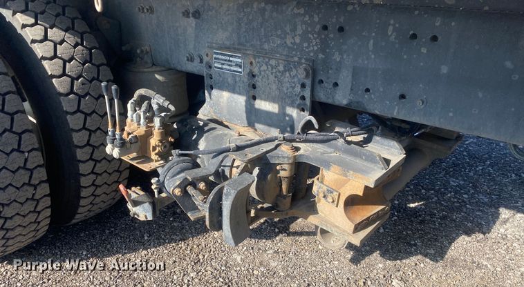 image for item JW9202 2010 Freightliner M2 Business Class  crane truck