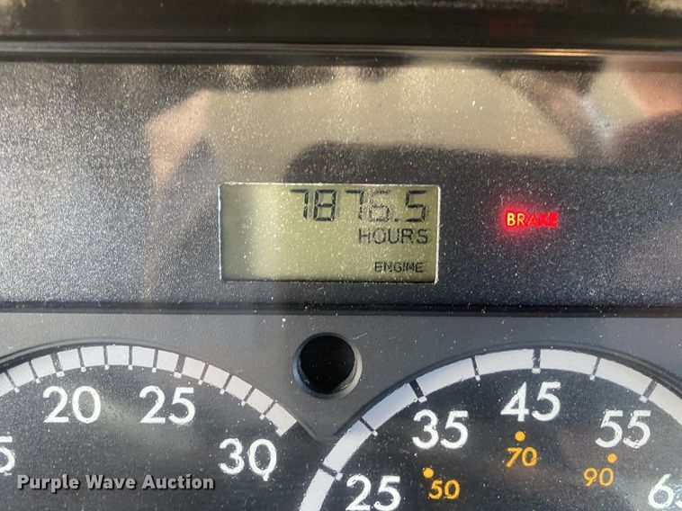 image for item JW9202 2010 Freightliner M2 Business Class  crane truck