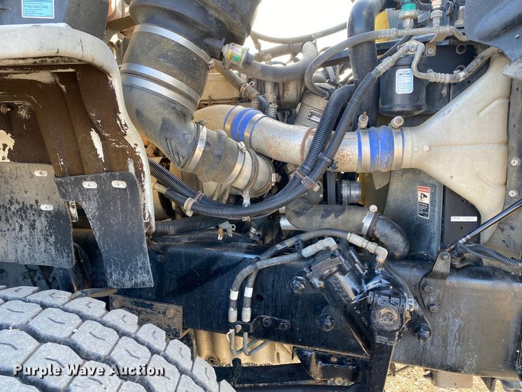 image for item JW9202 2010 Freightliner M2 Business Class  crane truck