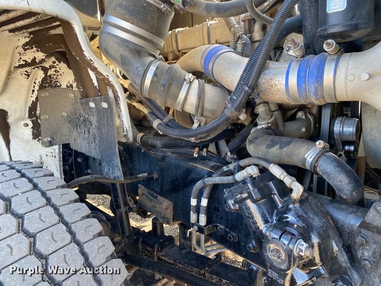 image for item JW9202 2010 Freightliner M2 Business Class  crane truck