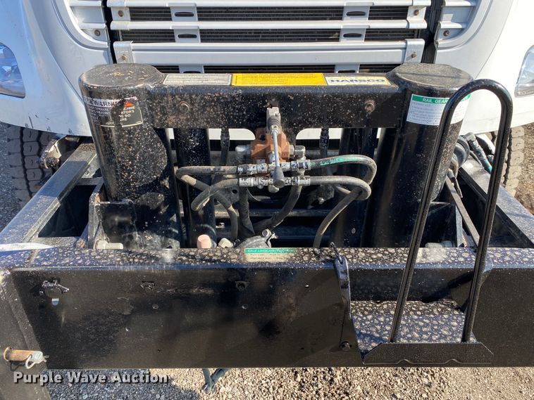 image for item JW9202 2010 Freightliner M2 Business Class  crane truck