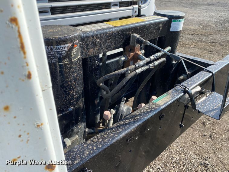 image for item JW9202 2010 Freightliner M2 Business Class  crane truck