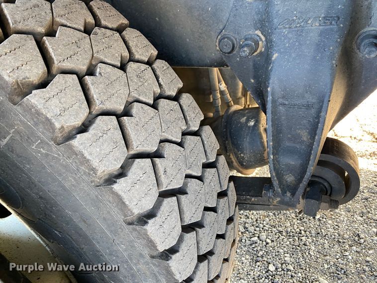 image for item JW9202 2010 Freightliner M2 Business Class  crane truck