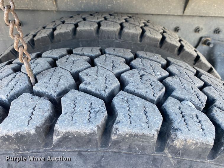 image for item JW9202 2010 Freightliner M2 Business Class  crane truck