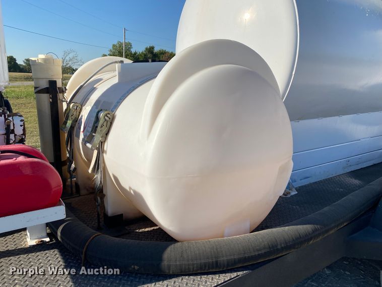 image for item JW9391 2000 Vacmasters SPV800GT3W  vacuum excavator