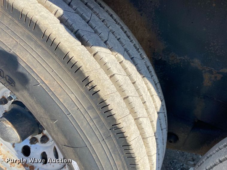 image for item JW9391 2000 Vacmasters SPV800GT3W  vacuum excavator