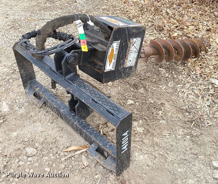 image for item JW9715 Lowe 1650CLH  skid steer auger