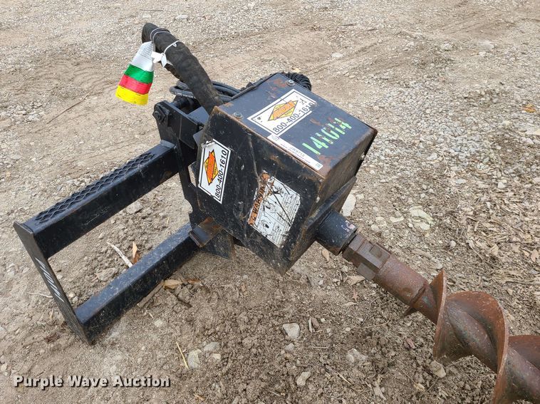 image for item JW9715 Lowe 1650CLH  skid steer auger