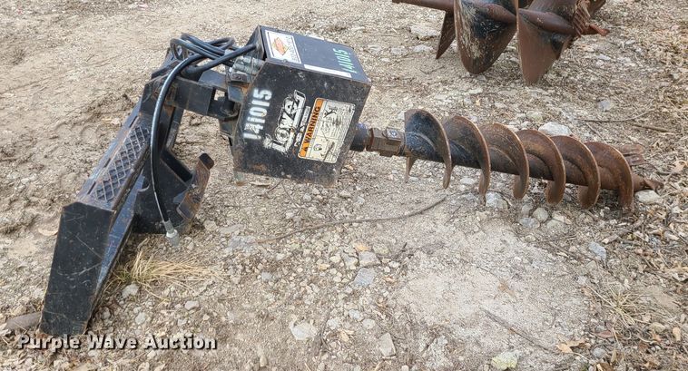 image for item JW9718 Lowe 1650CLH  skid steer auger