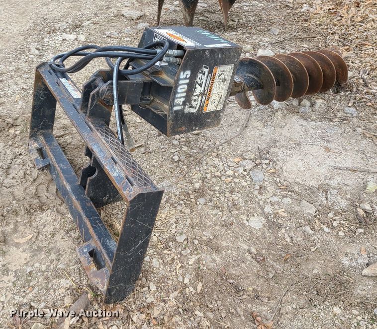 image for item JW9718 Lowe 1650CLH  skid steer auger