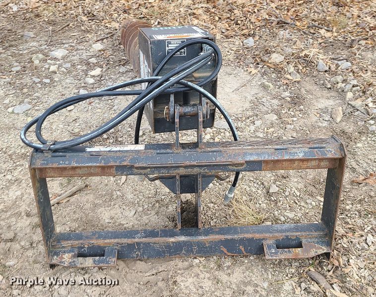 image for item JW9718 Lowe 1650CLH  skid steer auger