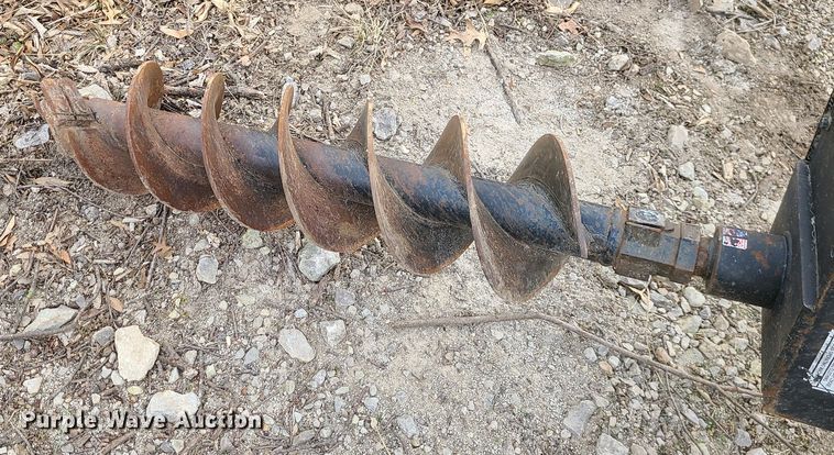 image for item JW9718 Lowe 1650CLH  skid steer auger