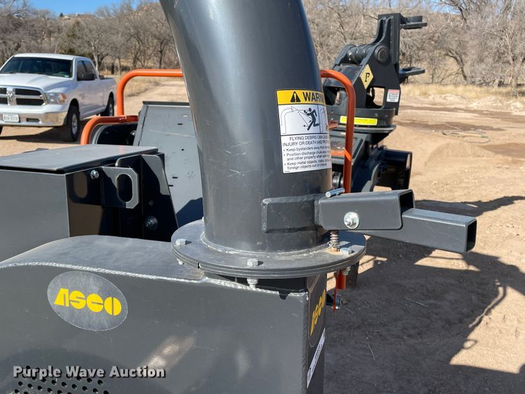 image for item KM9939 2017 Bobcat WC-8B  skid steer wood chipper