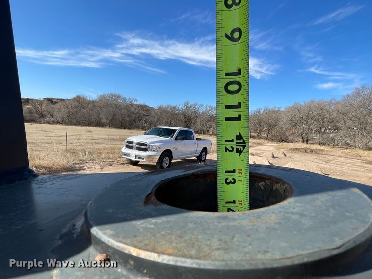 image for item KM9940 Pemberton 415402 PC210  excavator grapple