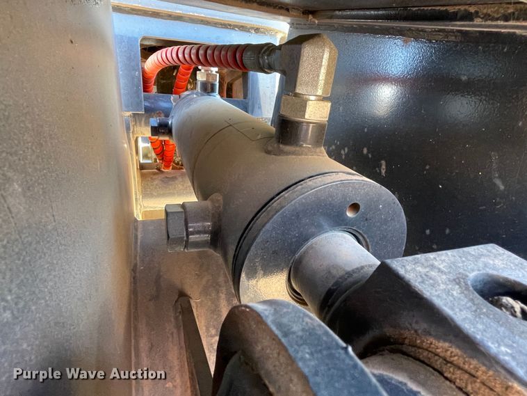 image for item KM9940 Pemberton 415402 PC210  excavator grapple