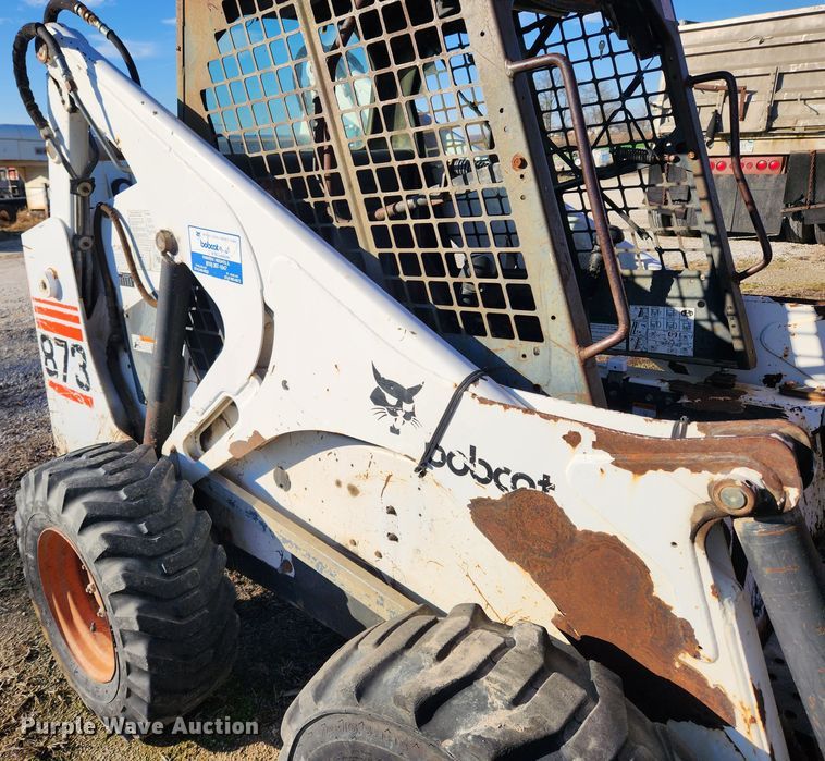 image for item KT9390 1997 Bobcat 873  skid steer loader