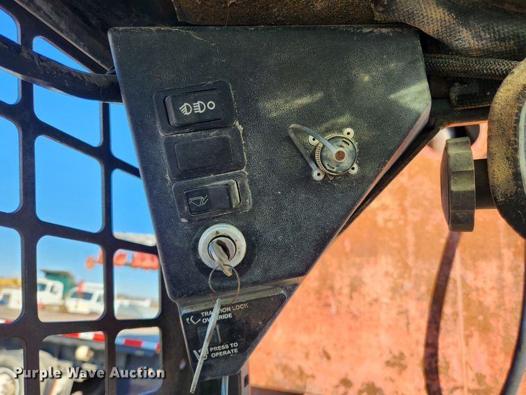 image for item KT9390 1997 Bobcat 873  skid steer loader