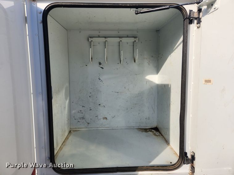 image for item KT9397 2012 Ford F750 Super Duty XLT  forestry bucket truck