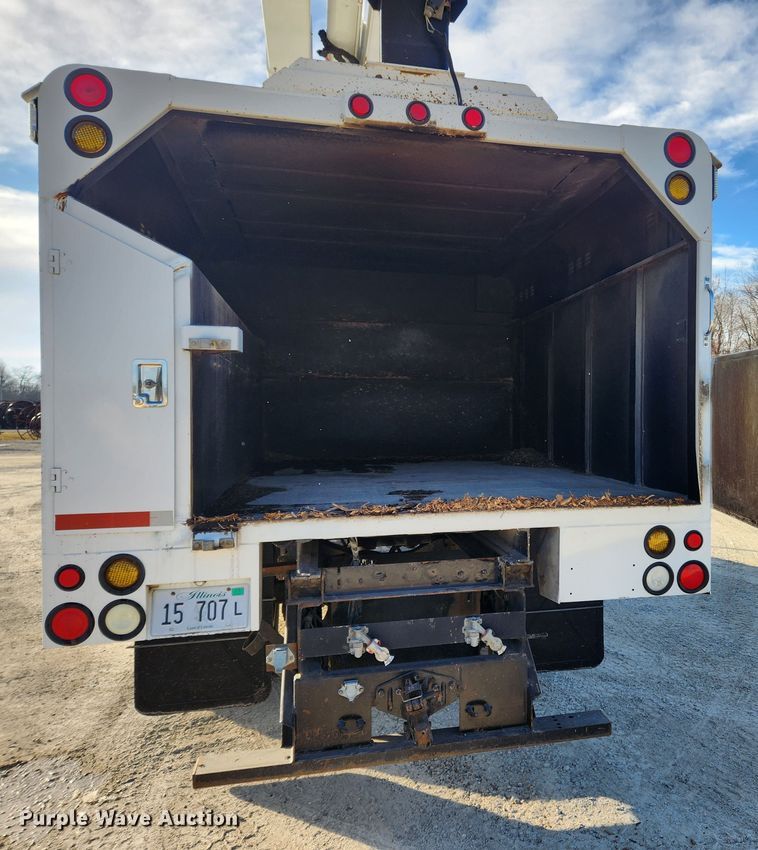 image for item KT9397 2012 Ford F750 Super Duty XLT  forestry bucket truck