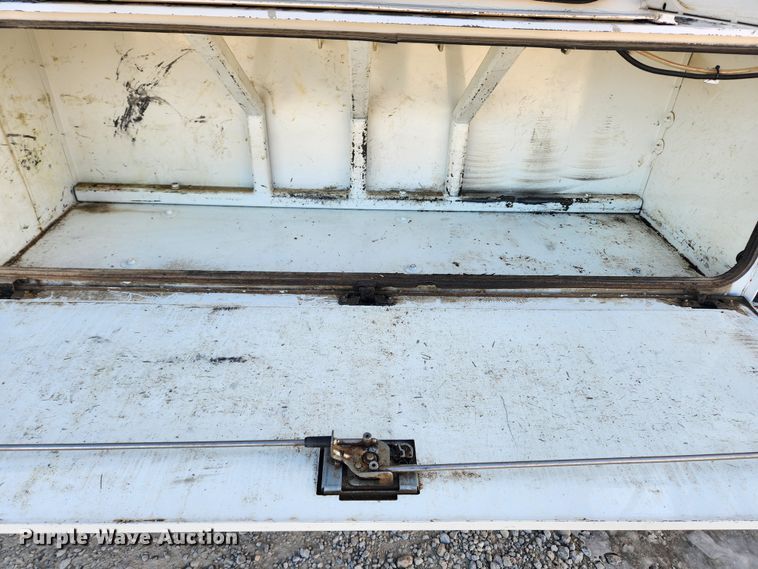 image for item KT9397 2012 Ford F750 Super Duty XLT  forestry bucket truck