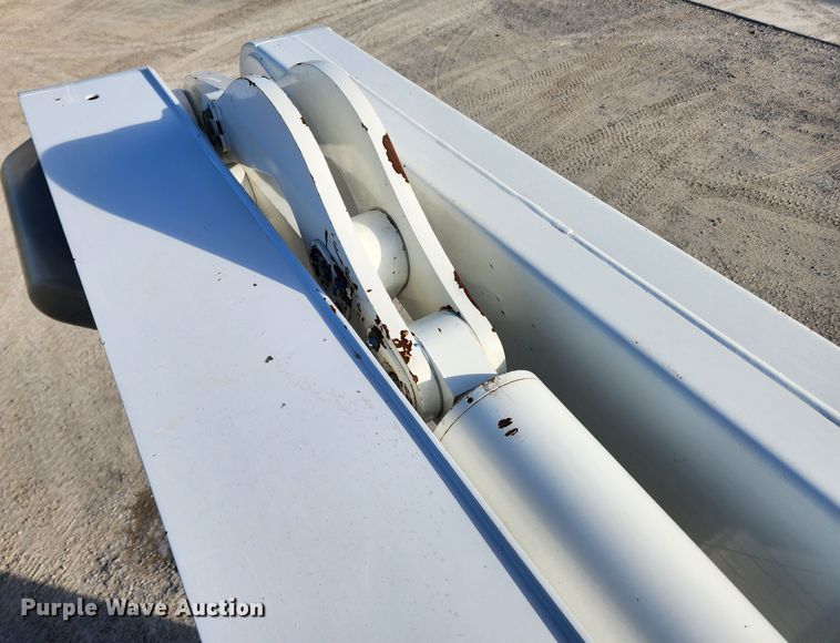 image for item KT9397 2012 Ford F750 Super Duty XLT  forestry bucket truck