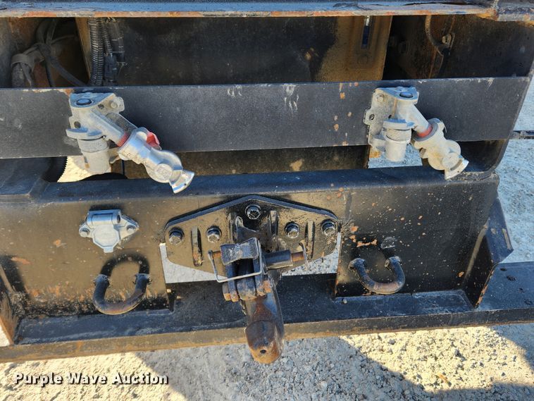 image for item KT9397 2012 Ford F750 Super Duty XLT  forestry bucket truck